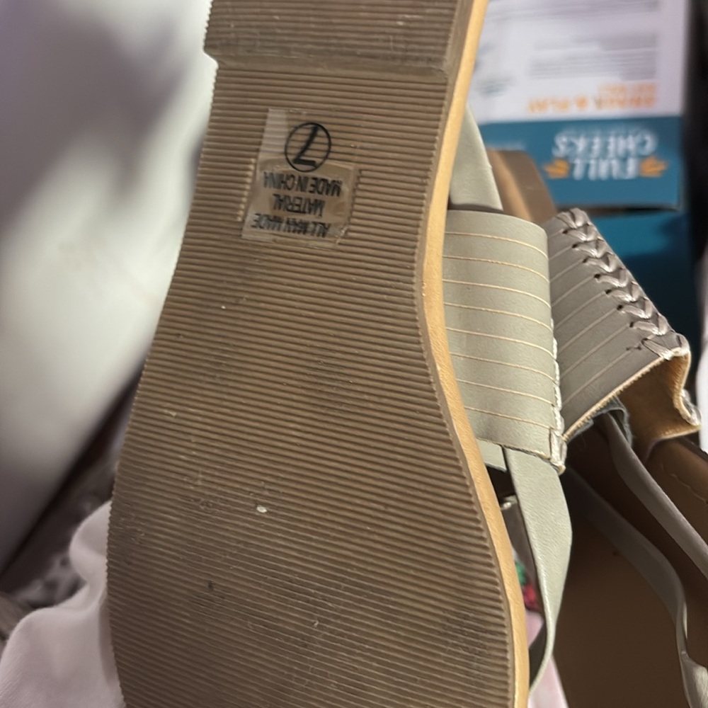 Sandals - Picture 2 of 2